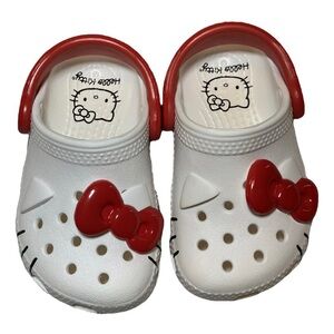 Hello Kitty Crocs Size (US/UK)C5 (EUR) 20/21Toddler